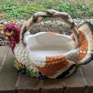 Vintage Hometrends Ceramic Turkey Basket